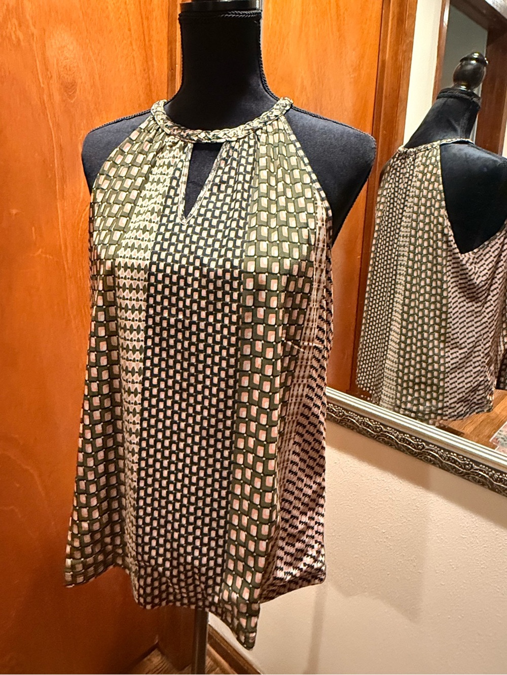 Daniel Rainn Olive Green and Cream Printed Halter Camisole, size Large